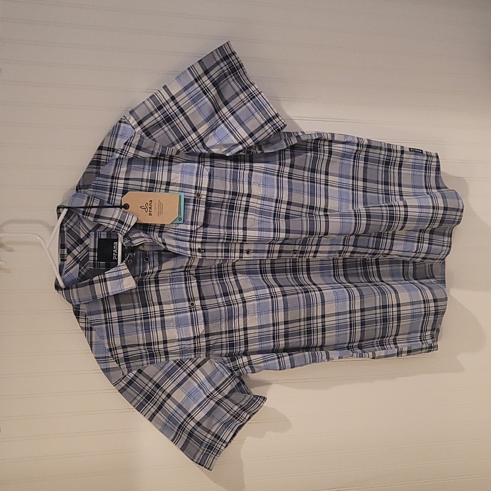 Prana Mens Shirt Button Up Size Large Plaid Pockets Short